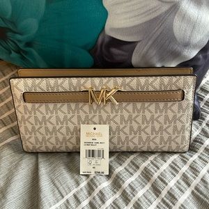 Michael Kors Reed Large Snap Bifold Wallet